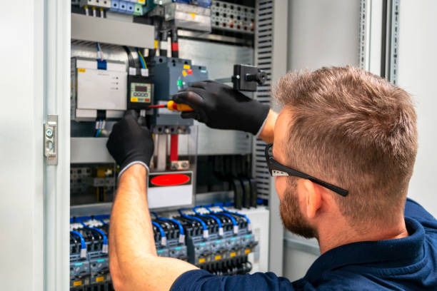 Best Electrical Troubleshooting Services  in Bay City, MI