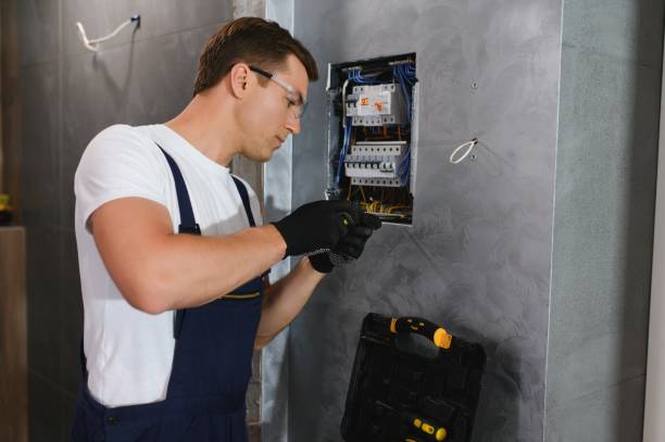 Best Affordable Electrician  in Bay City, MI